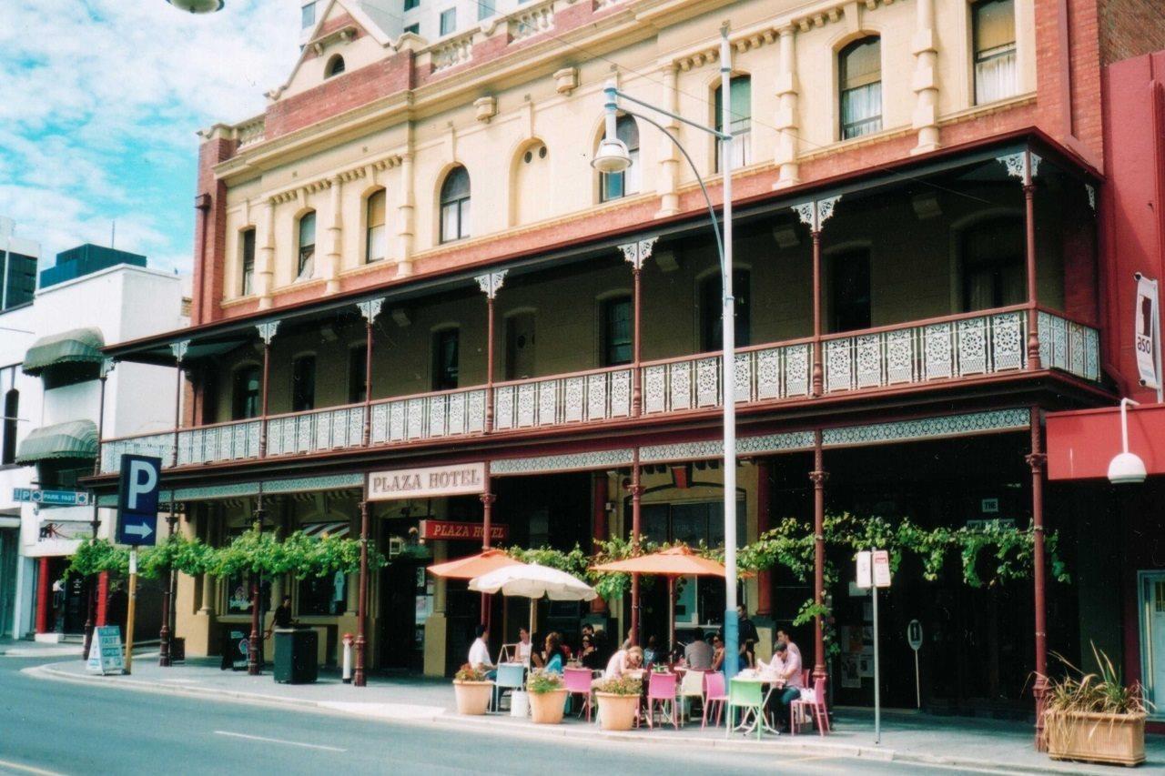 Plaza Hotel Adelaide Eksteriør bilde